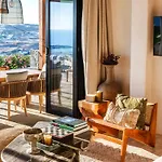 Illume Mykonos Plintri